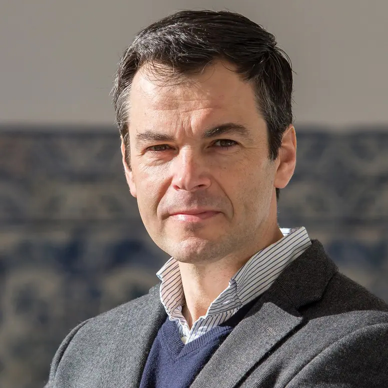 Jaime Serra
Director
Email: director@cidehus.uevora.pt