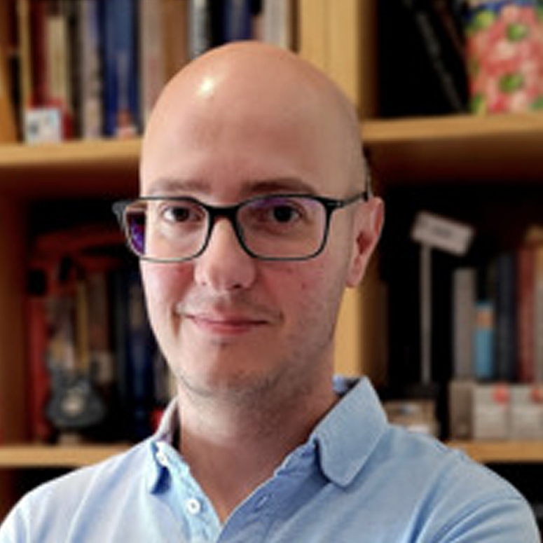 Flávio MirandaSubdirector