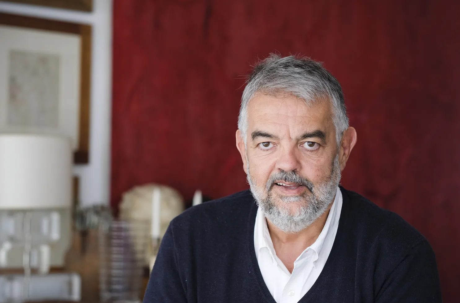 Entrevista a Diogo Ramada Curto, historiador e investigador do Instituto Português de Relações Internacionais, é professor catedrático no Departamento de Estudos Políticos da Faculdade de Ciências Sociais e Humanas da Universidade Nova de Lisboa.